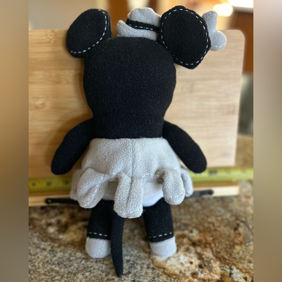 EUC Mickey & Minnie Collectable Plush Dolls, 14” - Picture 5 of 7